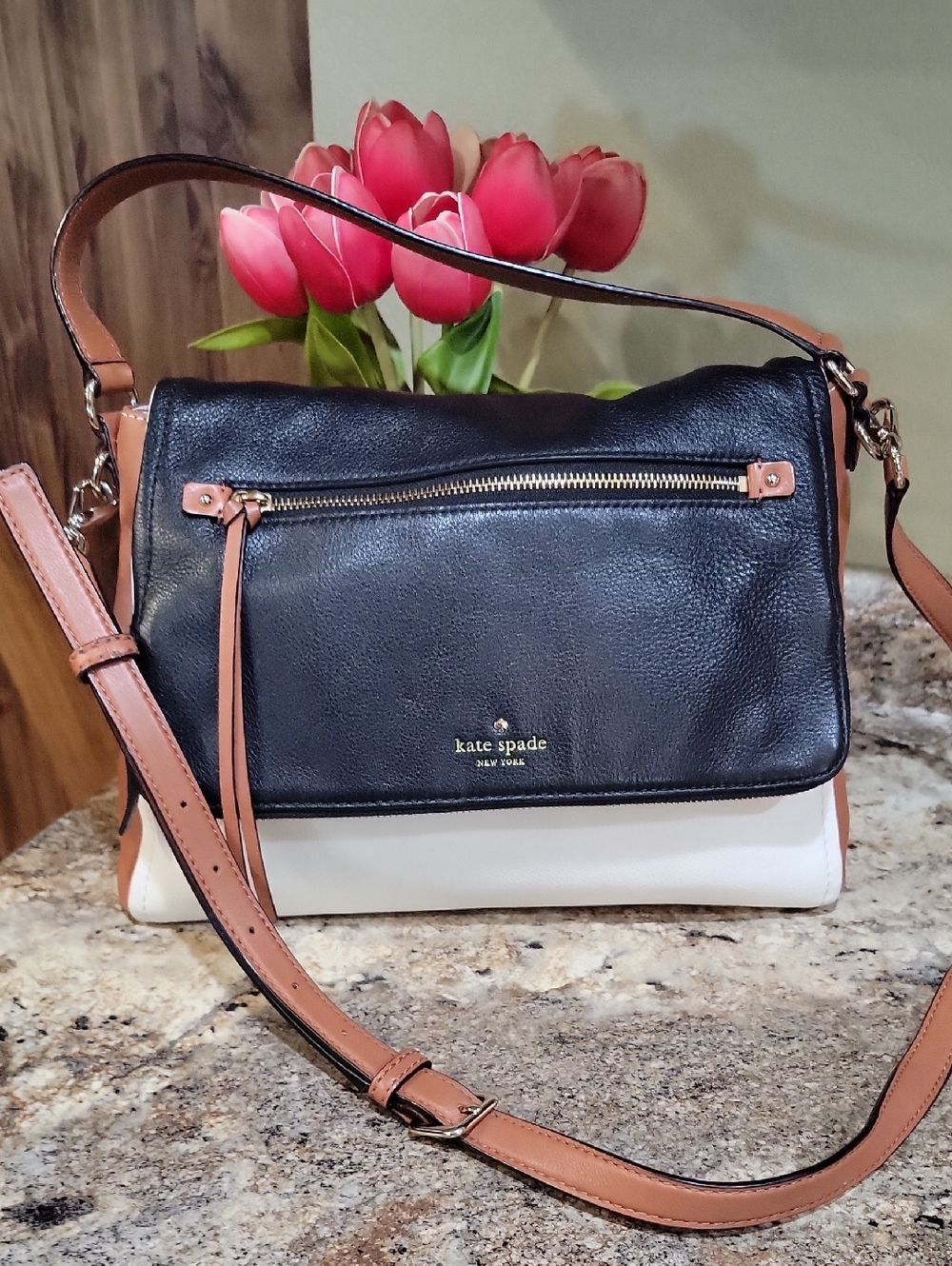 Kate Spade New York  Leather Shoulder Bag